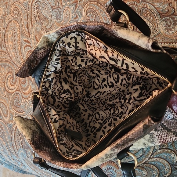 Jessica Simpson Snakeskin Red Black White Large Handbag Purse Shoulder Bag - Picture 6 of 6